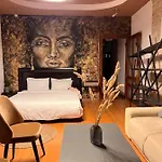 Apartment Artist Brasov